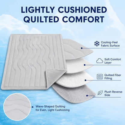 Lightly cushioned quilted reversible pet mat