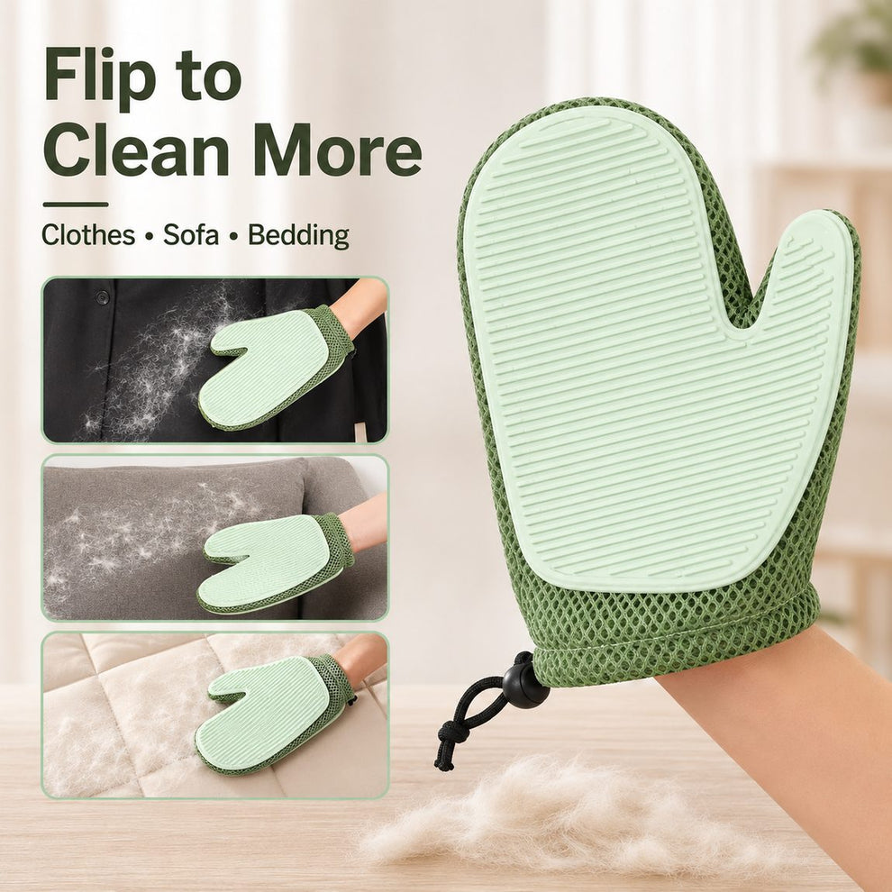 Spray pet grooming glove suitable for cats and dogs.